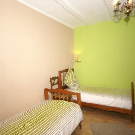 Large With Garden Near The Lake, Cleaning Included * Hanviller